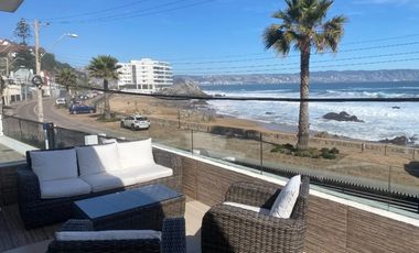 EDIFICIO LAS ROCAS / REÑACA