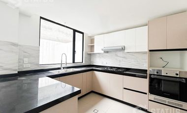 Venta de casa Sector La Armenia 2 - ¡Aplica Crédito VIP o Miti-Miti!