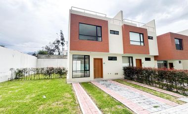 Venta de casa Sector La Armenia 2 - ¡Aplica Crédito VIP o Miti-Miti!