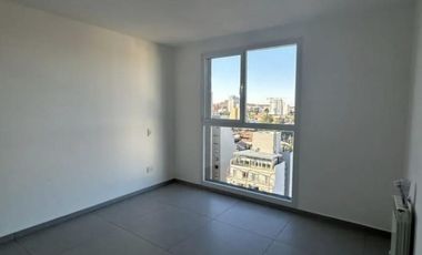 Venta Semipiso 3 Dormitorios con cochera - Av. San Juan 766 - Neuquén Capital