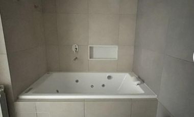 Venta Semipiso 3 Dormitorios con cochera - Av. San Juan 766 - Neuquén Capital