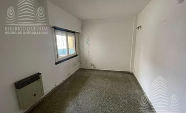 Departamento 2 amb, pleno centro de Mar de Ajo c/gas natural.