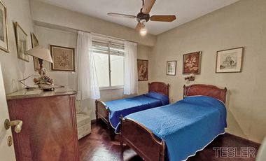 Dúplex muy luminoso 5 dormitorios Escritorio 2 baños completos 2 toilettes Belgrano