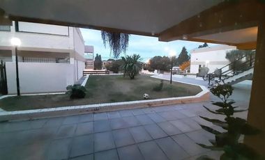 Departamento en venta - 2 Dormitorios 1 Baño - Cochera - 87,93Mts2 - Puerto Madryn