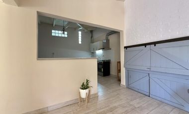 Casa de 2 dormitorios con pileta en Funes