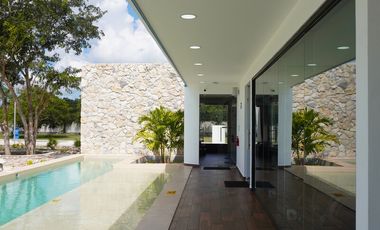 CASA EN VENTA MERIDA, CHOLUL, PRIVADA EL ARCA, CASA ARTEMISA, A 6 MESES.