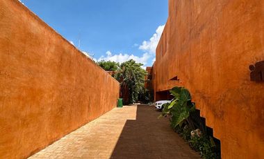 CASA EN VENTA MERIDA, CENTRO, BARRIO SANTA ANA, VILLAS 43, ENTREGA INMEDIATA.