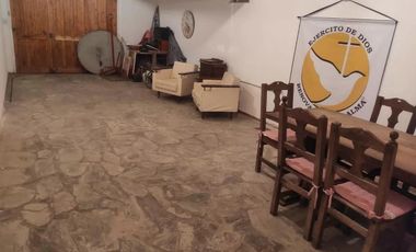 Casa en venta - 4 Dormitorios 2 Baños - 581Mts2 - Santa Teresita