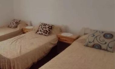 Casa en venta - 4 Dormitorios 2 Baños - 581Mts2 - Santa Teresita