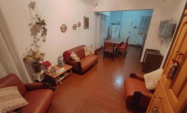 Casa en venta - 4 Dormitorios 2 Baños - 581Mts2 - Santa Teresita