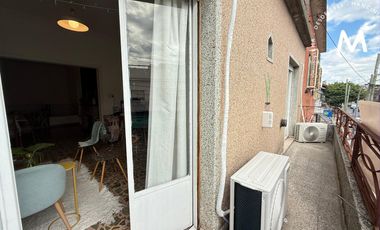 Venta en block: local, galpón y departamento de 3 ambientes