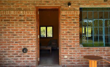 CASA 3 AMBIENTES EN VENTA, BARRIO SANTA BRIGIDA, LOS CARDALES