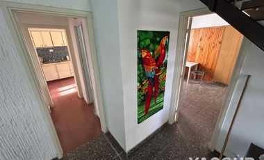 Casas en alquiler temporario - 4 Dormitorios 2 Baños - Mar del Plata