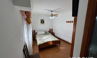 Casas en alquiler temporario - 4 Dormitorios 2 Baños - Mar del Plata