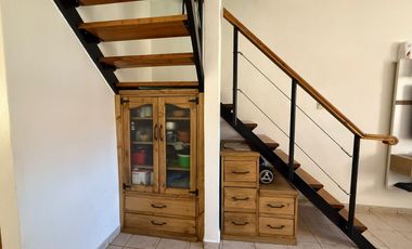 Duplex de 3 ambientes con patio, parrilla y espacio guarda coche- Wilde