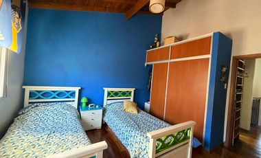 Duplex de 3 ambientes con patio, parrilla y espacio guarda coche- Wilde