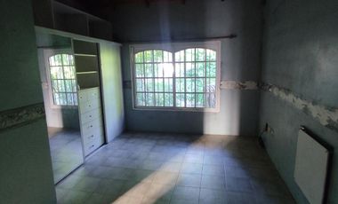 CHALET EN PH A MTS DE BYNNON Y A 3 CUADRAS DE LA ESTACION DE MARMOL