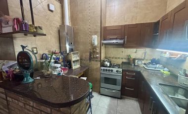 Casa en Barrio España y Hospitales 4 dormitorios con Jardín y Pileta