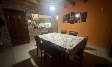 Casa en Barrio España y Hospitales 4 dormitorios con Jardín y Pileta