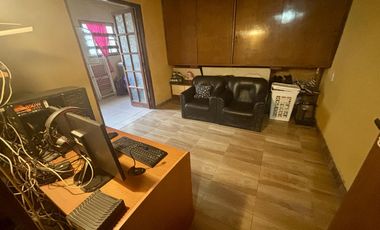 Casa en Barrio España y Hospitales 4 dormitorios con Jardín y Pileta