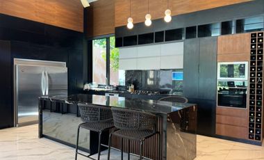 Casa 5 recámaras, dentro de periferico, lista para entrega.