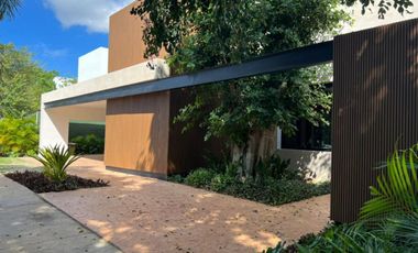 Casa 5 recámaras, dentro de periferico, lista para entrega.