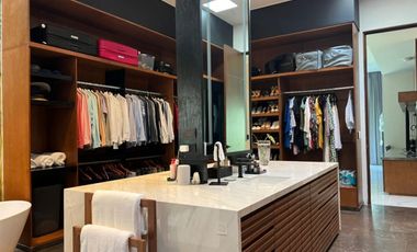 Casa 5 recámaras, dentro de periferico, lista para entrega.