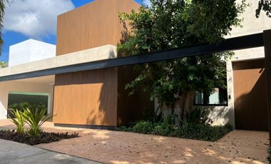 Casa 5 recámaras, dentro de periferico, lista para entrega.