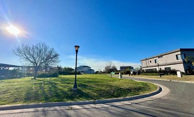 Lote en Venta, 800m2, en Barrio El Trebol, Haras Santa Maria, Escobar, G.B.A Norte,