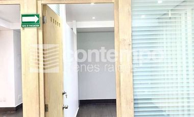 Venta/Renta Oficina Plaza Antigua, Hacienda Vallescondido, Atizapán, EDOMEX