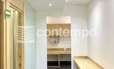 Venta/Renta Oficina Plaza Antigua, Hacienda Vallescondido, Atizapán, EDOMEX
