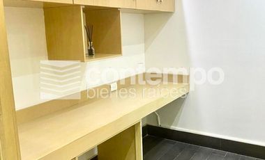 Venta/Renta Oficina Plaza Antigua, Hacienda Vallescondido, Atizapán, EDOMEX