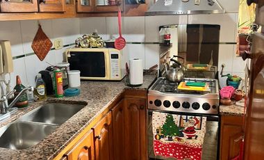 Departamento en venta - 2 Dormitorios 1 Baño - Cochera - 75Mts2 - General San Martín