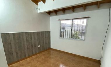 Departamento en alquiler - 1 Dormitorio 1 Baño - Quilmes