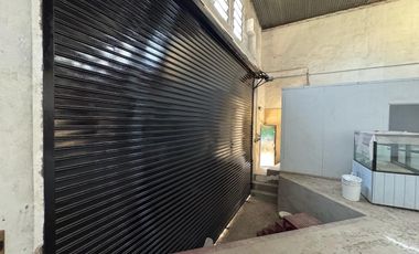 Galpón en  Venta excelente zona