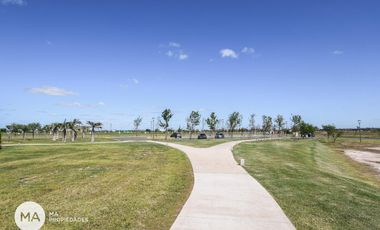 Terreno Lote 1062 m2 - Vida Club de Campo - Funes | Venta
