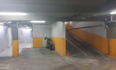 Cochera en venta - 12Mts2 - Lomas de Zamora