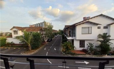 Arriendo casa amoblada en Cerro Campestre Alto, Villavicencio