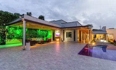 CASA CAMPESTRE AMOBLADA PARA LA RENTA EN COMBIA