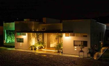 CASA CAMPESTRE AMOBLADA PARA LA RENTA EN COMBIA