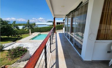 HERMOSA CASA CAMPESTRE EN COMBIA