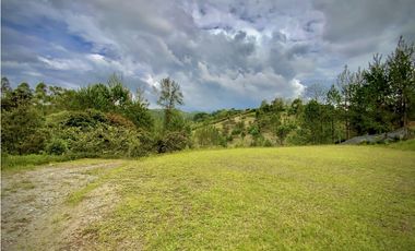 Venta hermoso Lote Lago 100% Aprovechable Vista Parcelacion El Retiro