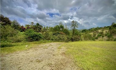 Venta hermoso Lote Lago 100% Aprovechable Vista Parcelacion El Retiro