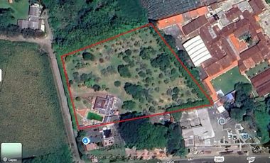 Casa-lote suburbano en Cerritos, Pereira