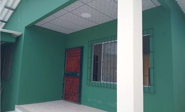 Santa Elena, Hermosa  Casa en Venta, 100m2