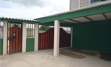 Santa Elena, Hermosa  Casa en Venta, 100m2