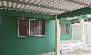 Santa Elena, Hermosa  Casa en Venta, 100m2