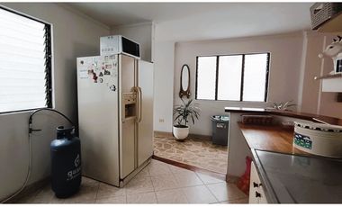 Apartamento en venta en precio de oportunidad en Medellín - Calasanz