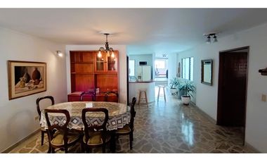 Apartamento en venta en precio de oportunidad en Medellín - Calasanz