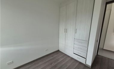 RENTO CASA MODERNA DE LUJO YERBABONITA BOSQUE NATIVO SOPO